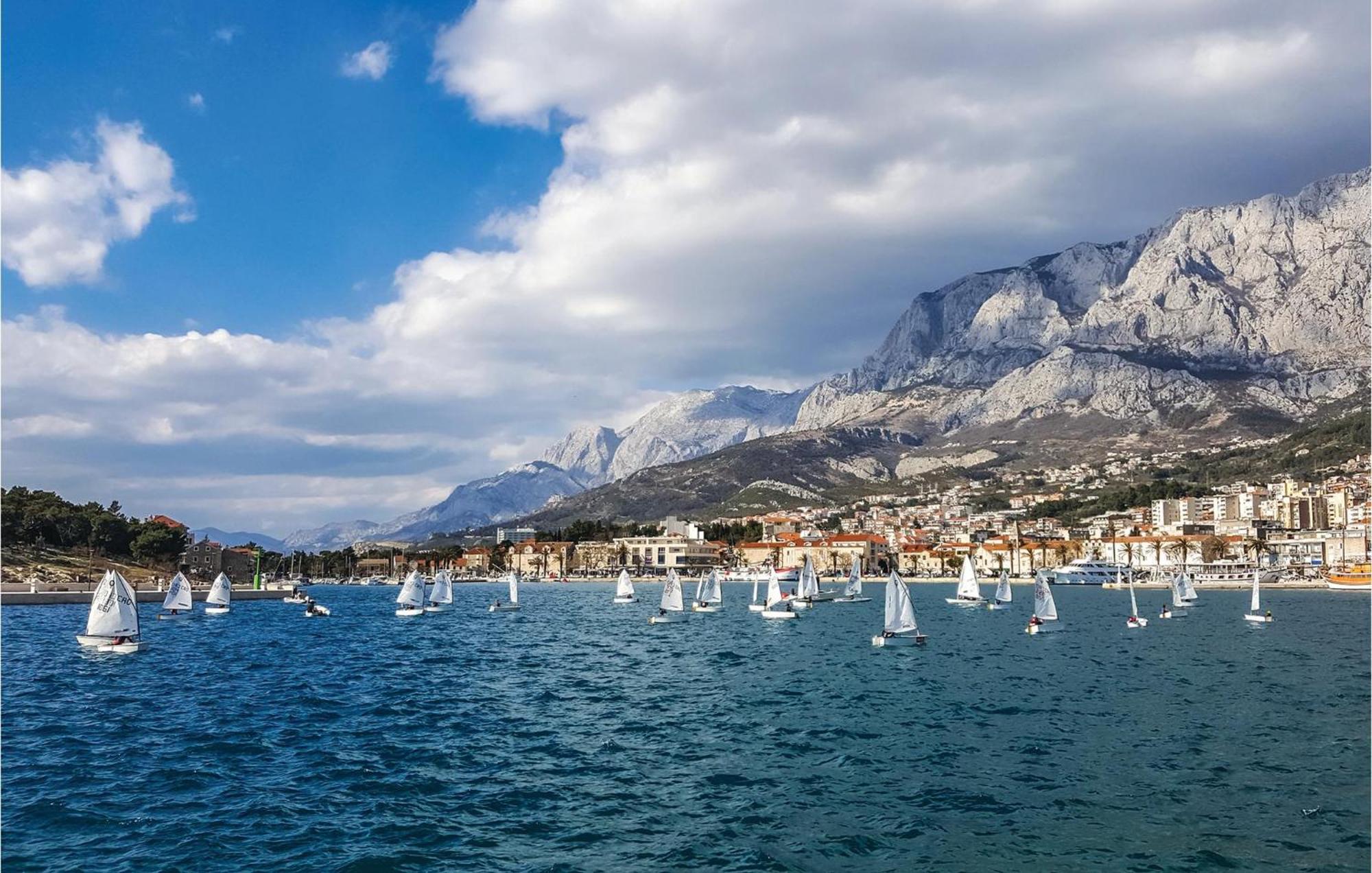 3 Bedroom Gorgeous Home In Makarska Exteriör bild